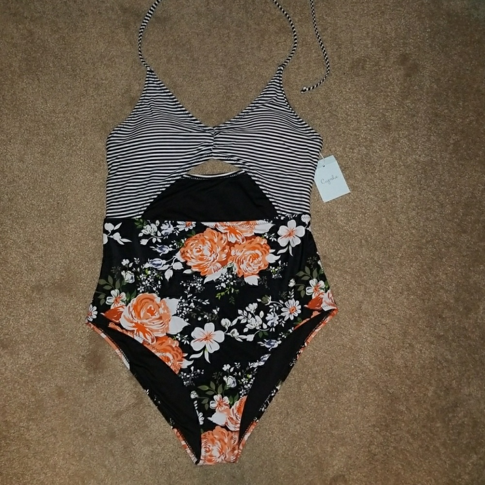 Cupshe One Piece Bathing Suit